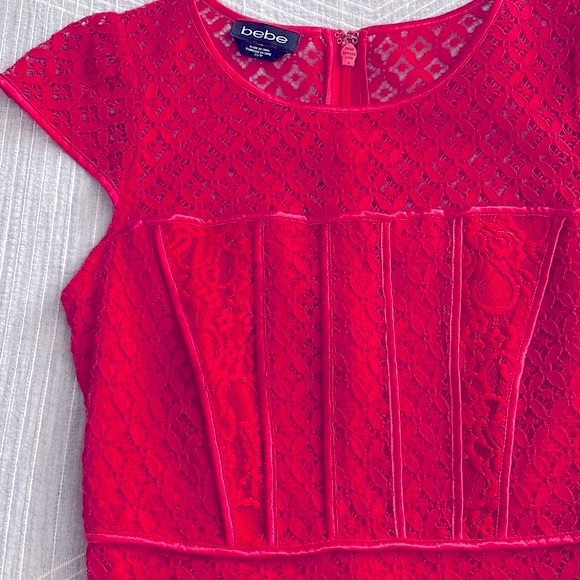 Bebe Mixed Lace Peplum Top Red XS - Picture 5 of 7
